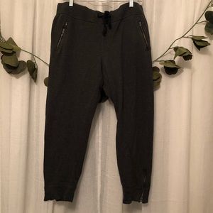 American Eagle Joggers